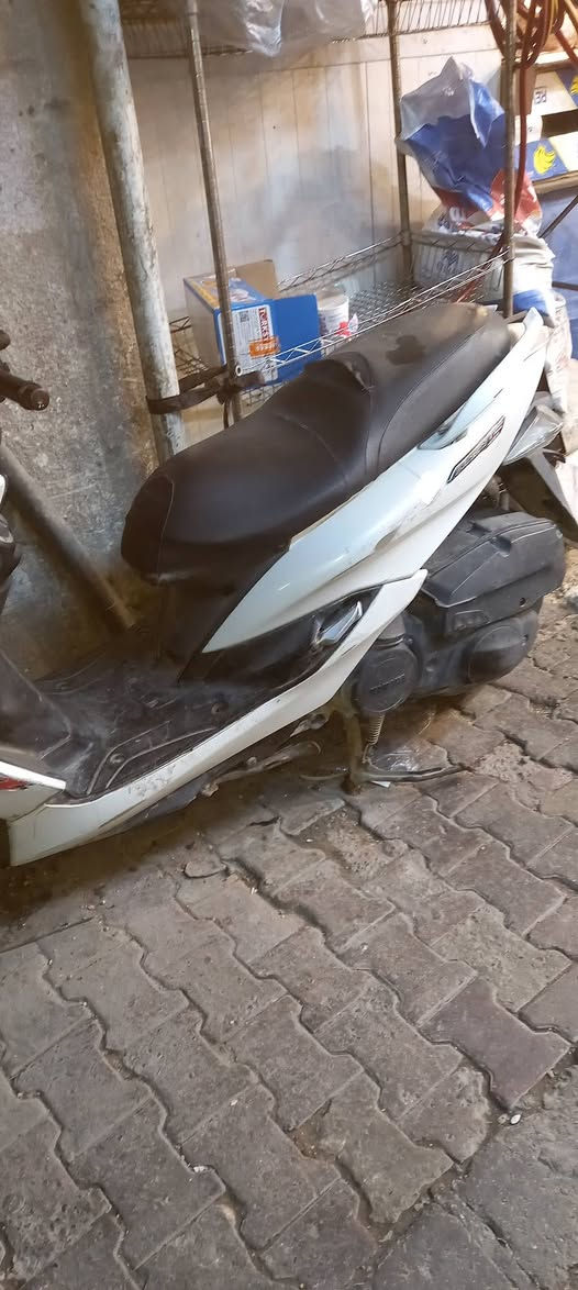 دراجه ما جستا اس موديل ٢٠١٨
نظيفة للبيع
السعر ٨٠٠ بيها  مجال 
العنوان الكاظمية 
***********
