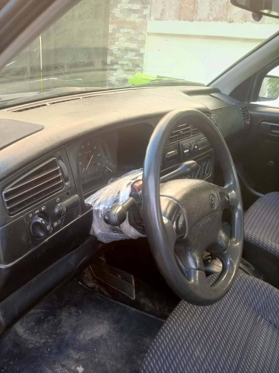 اسلام عليكم كولف فنتو 94رقم بغداد تحويل مباشر مكفوله من ضربه صبغ عام تبريد فتحه كهربائيّة مكفوله محرك  مكفول كير اوتو النمره الاخيره اتخربط مكان السياره الفلوجه السعر 45
***********
***********
