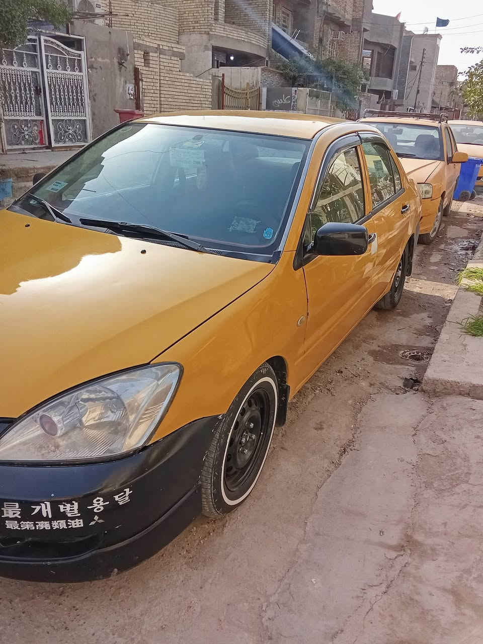 السلام عليكم للبيع مسيبوشي لانسر موديل 2008 سيارةجاهزة خير من الله سيارة تبريد تدفئة راعيهه ميت المكان بغداد الرئاسة شارع20 رقم الهاتف ***********
