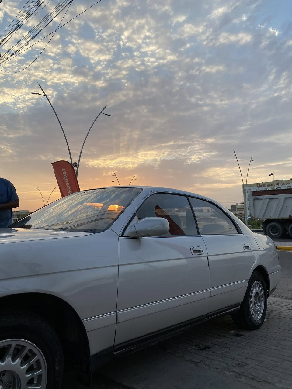 رجاءً اقرة المنشور قبل لاتتصل او تخلي سعر
بطة متصل بأسمي موديل 2000
السياره كفاله نقل وكص 
صبغ فقط القماره ومداكر خلفيه للجماليه
السياره جديده وتخبل 
بك لايت جديد بالجيس توني شاده 
الويلات يلمعن لكن مامصورهن الصور الي ناشرهن حالياً قديمات

نواقص بيها بسيطة كهربائيات وكشنات يحتاجن دوشمه او غسل
السياره سستم مـن اليابان بالجيس وعندي صوره 

مكينه 2500 vvti جديده وكير خير مـن اللّٰــه 
بطناش فول ونشاط صلوات على محمد يخبل 
صرفيه كلش حلوه والسياره على ايدي 
سنويه باسمي منتهيه ونتفاهم عليها مـن السعر الاصلي

 
📍السياره نضربت عــندي بالمدكر الخلفي جهه اليمين
وموجود فيديو اخر شي يوضح الضربه 
ابيعها على وضعها تصليحها بسيط لكن وقت ماعندي
(ضربتها موضحه باخر فيديو ) رجاءً شوفها 

السعر 60 وبيها مجال 

***********
