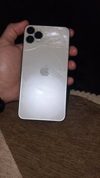 آيفون ١١ برو ماكس • ٢٥٦ • حي اور