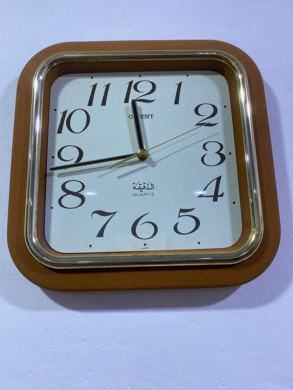 ساعة جدارية من أورينت ستيراد الأجهزة دقيقة ياباني آصلي نتاج 1980 نظافة ممتازة جدا
أبعاد ساعة 31//31 ماكنه الأصلية ياباني 

سعر 45 الف يتوفر توصيل


**إذا كنت صاحب هذا الإعلان وتريد حذفه لأي سبب، رجاءا أرسل رسالة إلى الدعم الفني**