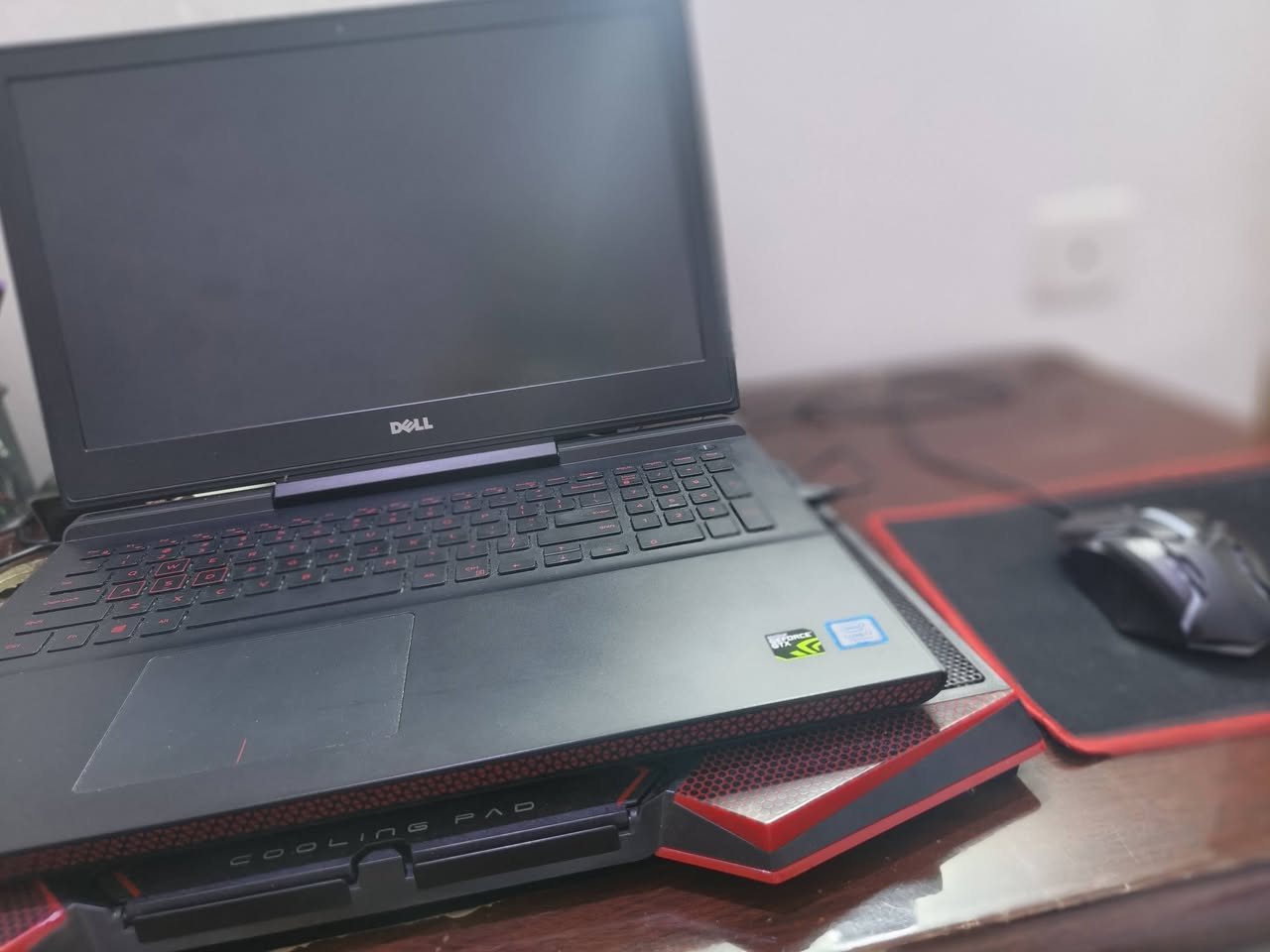 للبيع: لابتوب Dell Inspiron 15 7000 Gaming (P65F)
الجهاز نظيف وممتاز جداً للألعاب، المونتاج، والدراسة.
​مواصفات الجهاز:
​المعالج: Intel Core i7-7700HQ (جيل سابع فئة HQ القوية)

​كارت الشاشة المنفصل: Nvidia GeForce GTX 1050 Ti
  
​كارت الشاشة المدمج: Intel HD  Graphics 630

​الذاكرة (RAM): 16GB DDR4

​التخزين: 256GB SSD 

​الشاشة: 16 بوصة بدقة Full HD 

​الملحقات جميعها اصلية :

​الشاحن الأصلي للابتوب
​ماوس لاسلكي (Wireless)
​ماوس باد
​كيبورد خارجي
​مبرد لابتوب (Cooling Pad) هدية

​السعر:

​650,000 دينار عراقي (شامل كل الملحقات) مكاني كربلاء ماعندي توصيل
​للتواصل خاص


**إذا كنت صاحب هذا الإعلان وتريد حذفه لأي سبب، رجاءا أرسل رسالة إلى الدعم الفني**