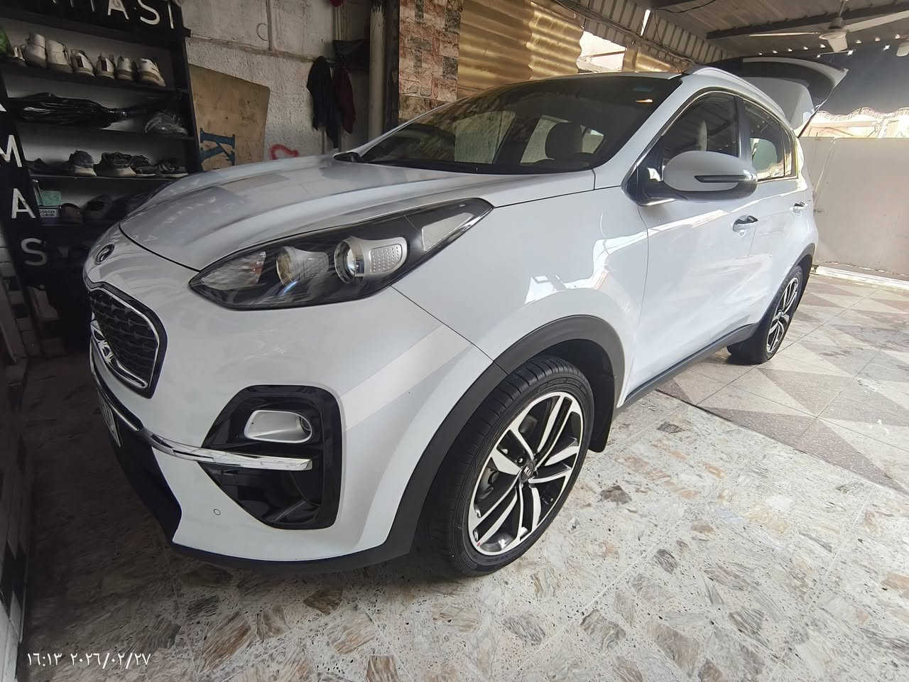 السلام عليكم كيا سبورتج خليجي2020
مكفولة كفاله عامه رقم بغداد إنكليزي بسمي
 تحويل ثاني يوم
من الصبغ والضربه ماشيه46الف مكينه ألفين 2000
سياره عله وضع الشركه
 سبير منازل
 شاشة كاربلي💻 اصليه 
 اريل افيديشن
 حساس أمامي خلفي
 مري شفط
 السعر 205وبيهه مجال
 ***********

داخل حمصي
