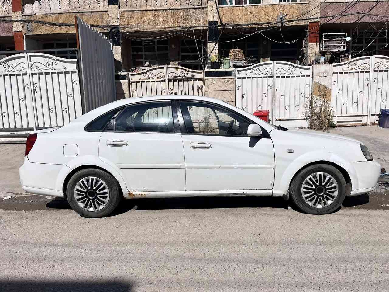 اوبترا موديل ٢٠١٣
السياره جاهزه حداديه و مكينه وكير خير من الله

عليها ادامه كامله من كراج الحسام 

بيها صبغ عام و صفحتين تعمير 

شواصي ولغود وبجم كفاله

السياره بسمي والسنويه بعدها ما ساقطه 

السعر ٥٣ وبيها مجال 

***********
مكاني بغداد الشعب شارع الصحه
