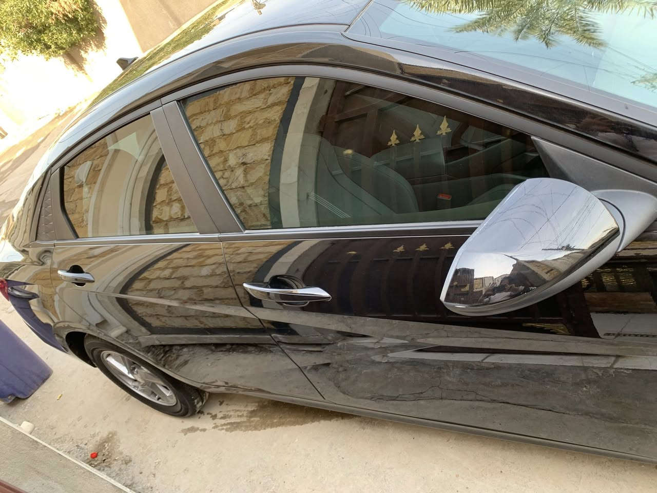 السلام عليكم 
النترا وارد أمريكي موديل ٢٠٢٤ بدون رقم ماشية ٥ الاف زيرو مكينة ٢٠٠٠ السيارة حادثها قطعتين تبديل والدعامية بلاد نفس اللون  بدون شاصي ربع القمارة  بارد تعديلها بدون اي لحيم فقط بارد كل السيارة بدون اي اوكسجين  الراديترات مالات الشركة بدون تبديل حتى غاز التبريد جاهزة للاخير يحتاجلها فقط رقم نصف فول بأسمي قبل مدة قصيرة دخلت السيارة 
العنوان بغداد المشتل 
ترهم مراوس حسب القناعة 
***********
