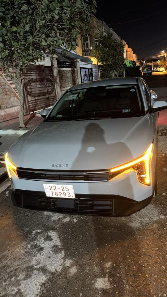 سياره K4سياره جديده 2025ماشيه 11الف
السياره رقمته كامله ضررها براس البوند بدون دواخل بدون اربكات
ال موصافت بصمه بدون فتحه سياره جيده السعر 186بيها مجال شي قليل
الاستفسار ***********
