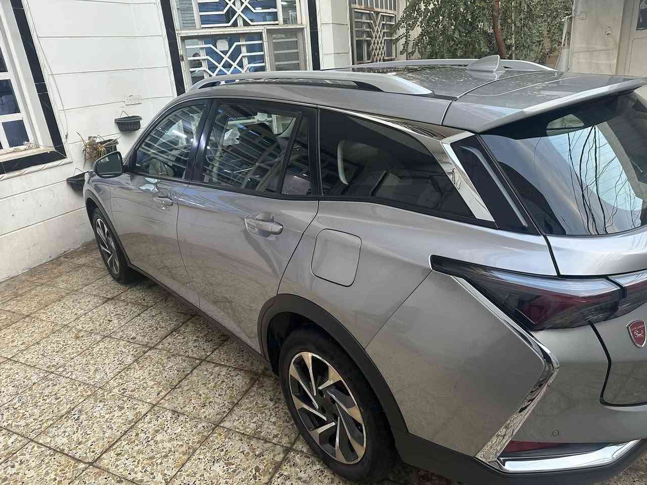 دونغ فينك موديل٢٢
السياره ماشيه ٥٩ الف  السعر ١١٥$


**إذا كنت صاحب هذا الإعلان وتريد حذفه لأي سبب، رجاءا أرسل رسالة إلى الدعم الفني**