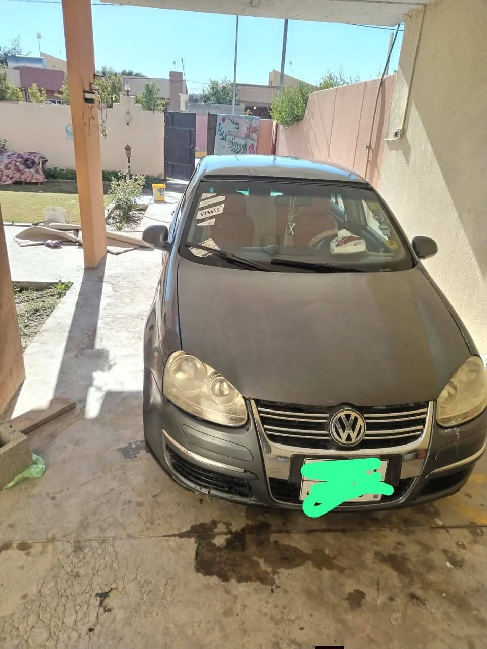 سلام عليكم من رخصة الادمن سيارة جيتا ٢٠٠٨ البيع الاستفسار ع هذا الرقم ***********
