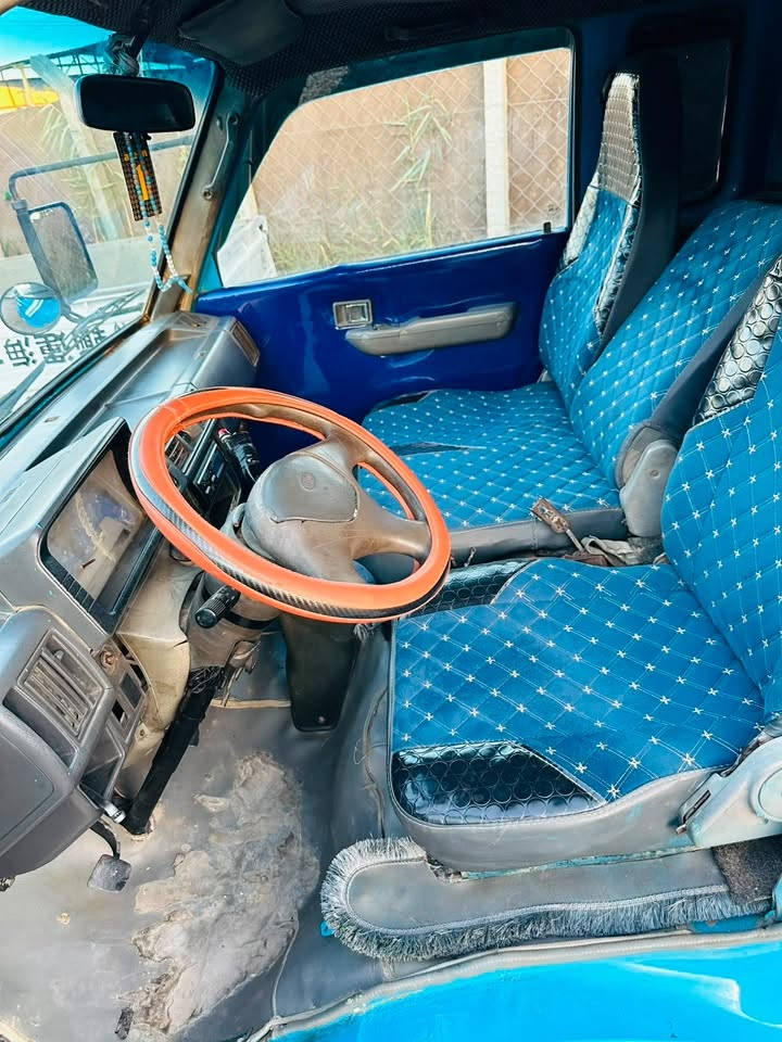 سلام عليكم كيه بنكو موديل 95رقم نجف تحويل مباشر سنويه ل28مكفوله من مكينه وكير وكسن وشاصي ورقم شاصي حداديه كهربائيات السياره خير من الله مال جناي السعر55وبيه مجال العنوان بابل الاستفسار اتصل ***********
