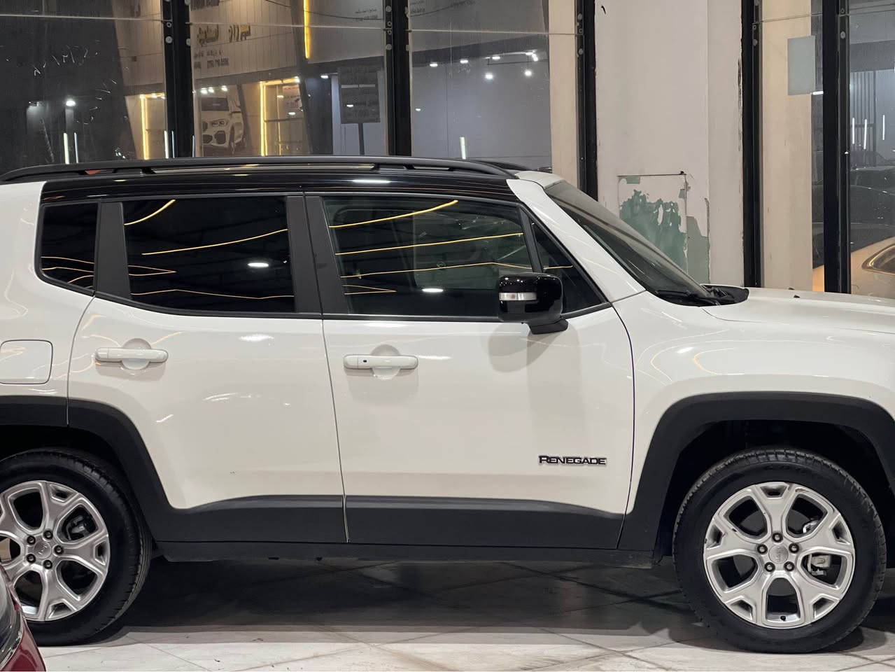 جێب لیمتت 
قەپات مواسەفات 
یەل بست بۆنیت بۆیاخە ئەرباگی سستەمە 
فول فول مواسەفاتە
بەسمەیە 
شەخالە
رادارە
تەحدیل سورحەیە
دەبل ئەکسلە 
یکۆیە
تەبرید مەرکەزیە 
مواسەفاتی زۆر جوانە 
گێر مەکینە 
کارە بایات هەموو بوشەرت
سحری ١٦٢ مەجالێکی کەم 
رەقەم تەلەفۆن /***********
ڤایبەر وەتسئەپ أربيل, العراق
