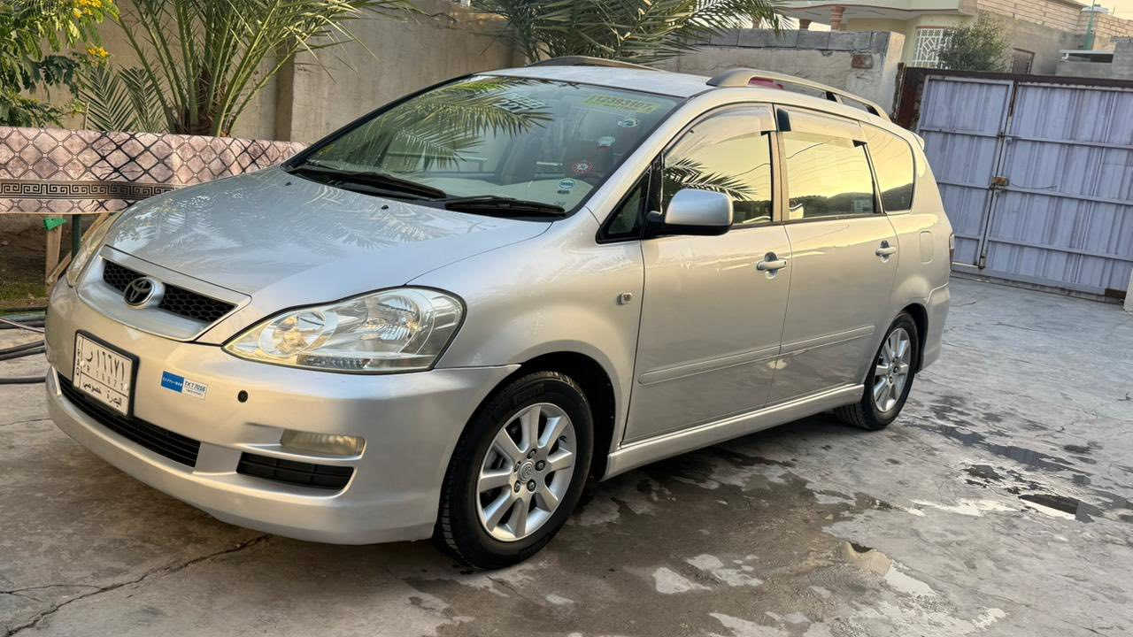 ابصم 2004 كرستال جاهزه من كلشي مكفوله
رقم بصره سنويه جديده داخل عسلي 7 راكب 

تويل  السعر 114 

***********
