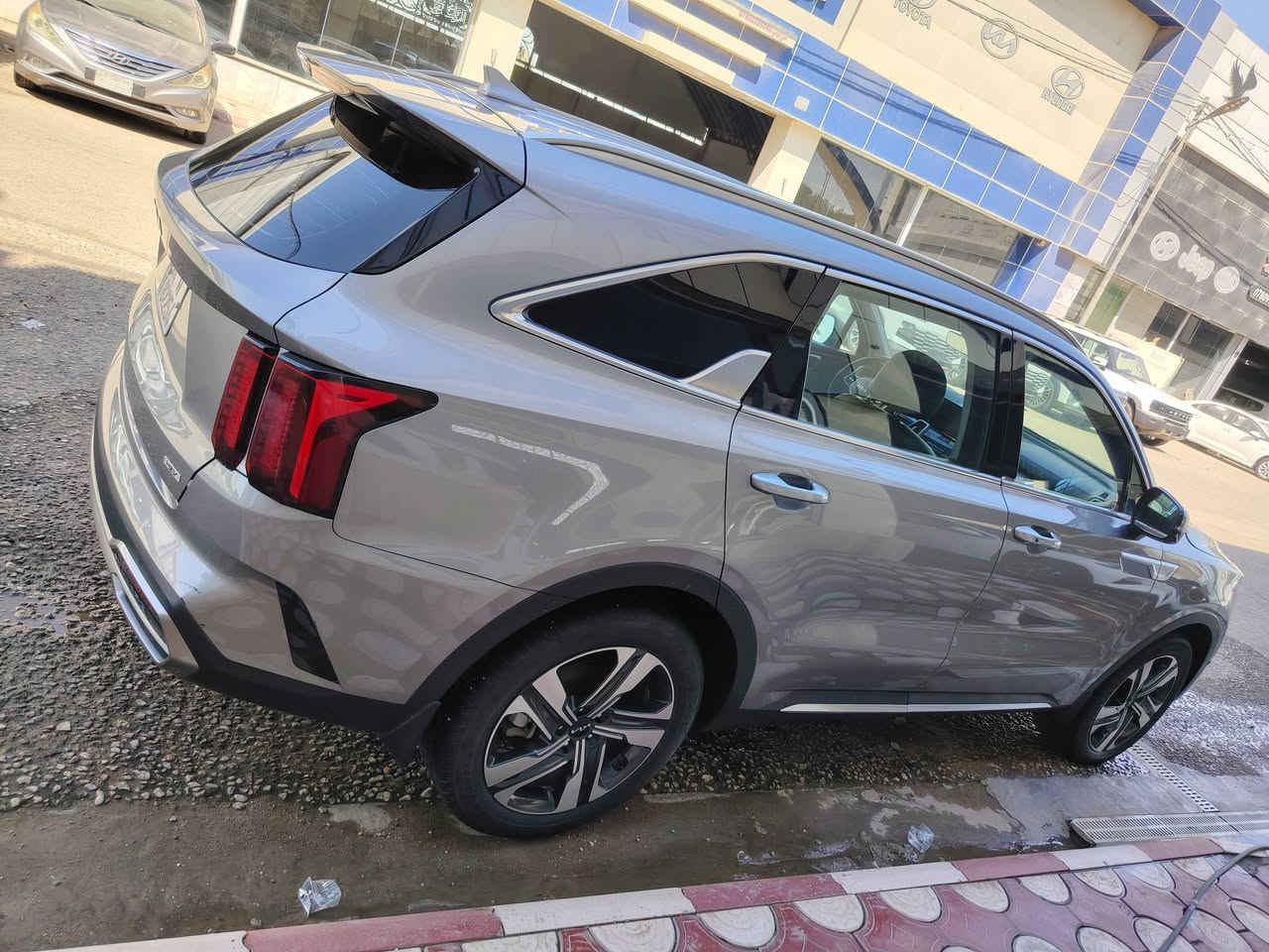 سلام عليكم
سورنتو موديل ٢٠٢٣ أمريكي هايبرد

بيه قطعتين صبغ فقط بدون دواخل 

فول مواصفات على فئه ماعده بنراما

ماشيه ٤٠ الف

سعر ٢٤٥ مروس حسب قناعه 

مكاني حله قرب جامعه بابل

***********
