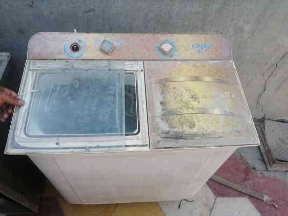 متاح غساله وطباخ مستعملات السعر 60 الف المكان ديوانيه حي العسكري شارع 30 الرقم ***********
