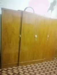 غرفة خشب • ٤ أبواب • كربلاء