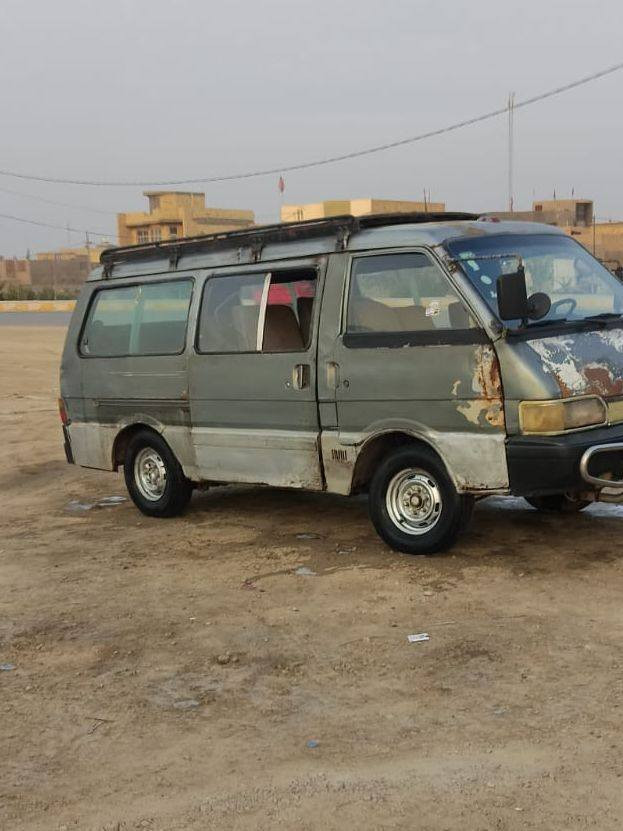 سلام عليكم كيا بستا موديل 93 شرط محرك بل جيس ستوني كملته عنوان حله بيع مستعجل 15 ***********
