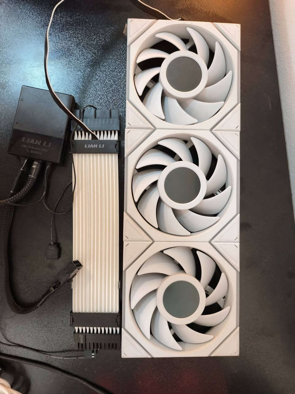 من رخصه صاحب البيج
مراوح LlAN Ll للبيع سعر 150 الف


**إذا كنت صاحب هذا الإعلان وتريد حذفه لأي سبب، رجاءا أرسل رسالة إلى الدعم الفني**