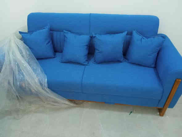 سلام عليكم تخم تزكام قماش كتان تركي وخشب زان روسي عشر نفرات مع ست كوشات وطبلة غير مستخدم سعره 600وبي مجال الشراي رقم الهاتف ***********
