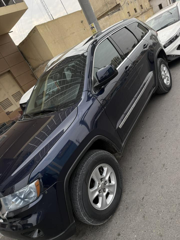 جــيـب موديل ٢٠١٤
فوول مواصفات ( فتحه بانوراما+كشنات جلد كهربائيه+شاشه بلاديه +كامره حساسات مفوله السياره

 السياره جاهزه من الدعاميه للدعاميه ماتذب ربع عليها  حداديه كير مكينه 

رقم اربيل انكليزي الجديد وسنويه

مكاني مركز بصره وسعرها ٧٩ وبيها مجال  الشراي يتصل على الرقم ***********
