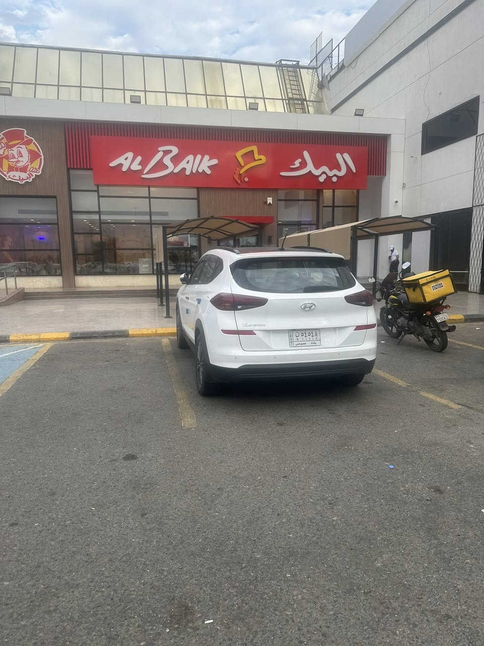 توسان 2019 خليجي بدون صبغ  مواصفات خليجه الاتصال على الرقم ***********
