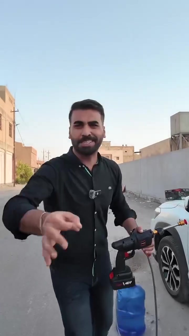 فارة غسيل سيارات شحن مع كامل الملحقات 
اغسل سيارتك بأي مكان وبدون تعب

✅ تعمل بالشحن بدون الحاجة إلى كهرباء مباشرة
✅ ضغط قوي لتنظيف السيارة والدراجات والساحات
✅ تأتي مع كامل الملحقات جاهزة للاستخدام
✅ خفيفة وسهلة الحمل والتنقل
✅ توفير بالوقت والجهد والماء
🚘 مناسبة للسيارات، الدراجات، الشبابيك والحدائق
💰 السعر: 18,000

متبقي 4 قطع فقط 🔄


**إذا كنت صاحب هذا الإعلان وتريد حذفه لأي سبب، رجاءا أرسل رسالة إلى الدعم الفني**