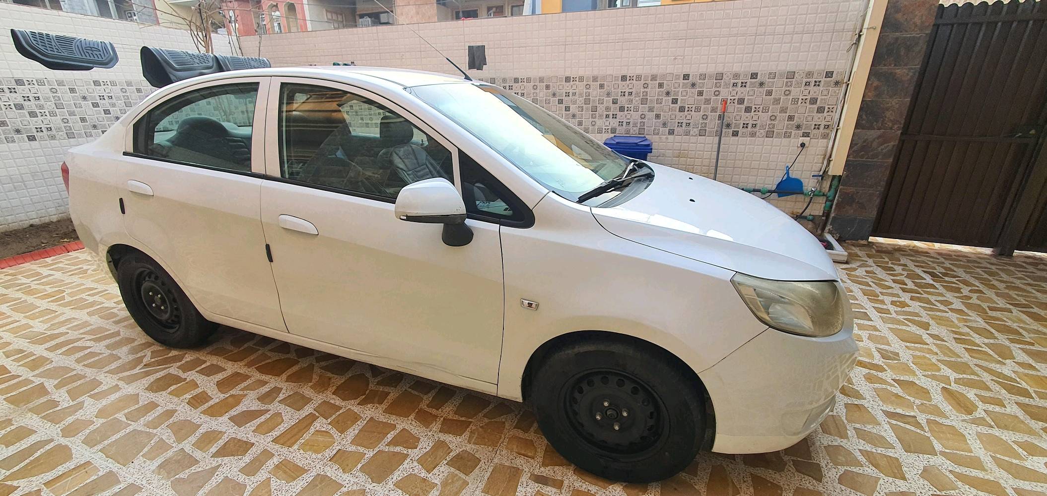 شوفليت سايل 2012
بيع او معارض بسيارة 
السيارة بيها ضربات  والسيارة  بيها منظومة غاز 
السيارة باسمي 
عندك سيارة دز صورها ان شاء الله نستفاد 
والسعر 55  
***********
***********
***********