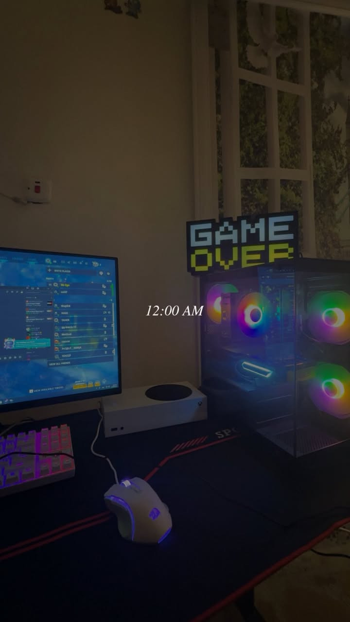 كيس 4070super , R5 7600x
GPU : 4070 SUPER 12 GB V-RAM
Cpu :Ryzen R5 7600 X
Hard: M.2 1T
Ram : 16 Gb DDR5 5600 mhz
Cooler : DeepCool Ag400
Psw: 750 w

البصرة واكو توصيل لكل المحافظات 
سعر الكيس فقط : 1,900,000
***********
