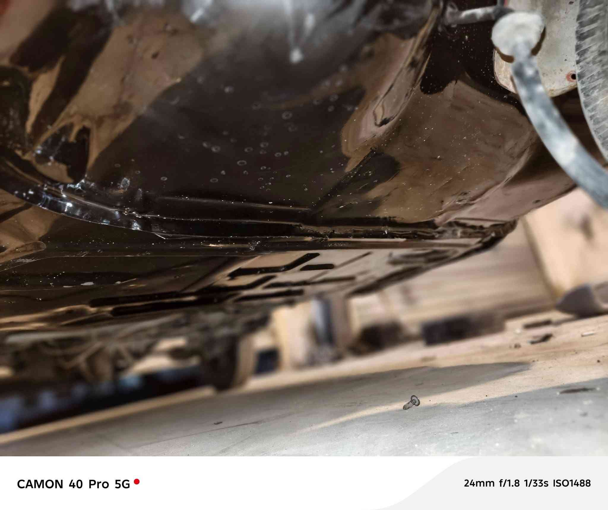 سلام عليكم تكتك ١٨
رقم وسنويه كشر نضافه فول 
مصبوغه عام بدون معجون 
جاهزه كبل للشارع 
سعره ٥ ونص 
مكاني ناصريه الغراف 
هاتف ***********
