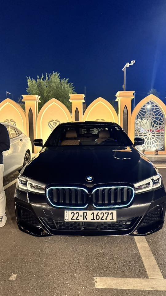 Bmw 2023
520M package German 
ام باكج بلادية السيارة وارد المانيا فول مواصفات
سويچين وضمان دولي

الرقم اربيل وتحويل ثاني يوم وبيها تضليل 80% بكتاب يمشي بكل مكان بالعراق

بيها صبغ بالصندوق من يم الرقم ومكانات بسيطة جدا تعديل

محرك السيارة 4 سلندر توين بور تربو بسعة 2.0L 

المسافة المقطوعة 48,000 كيلو

السيارة فول مواصفات 

اضاءة LED متحرك 
رادار كبير

حساسات 360 

كامرات 360 

 بردات  

دخول ذكي 

نقاط عمياء 

فتحة سقف 

السيارة مابيها ربع مصرف وتبديل دهن بالعروش

الداخلية نظيفة جداً 

 مقاعد جلد مشمشي 

تحكمات ستيرن

ستيرن جلد 

شاشة 

اضاءة داخلية بيانو 

انظمة قيادة 

نظام الاصطفاف الذاتي

كير ومكينة وصدر وكلشي بشرط

السعر ٣٤٥ ورقة

للتواصل ***********
