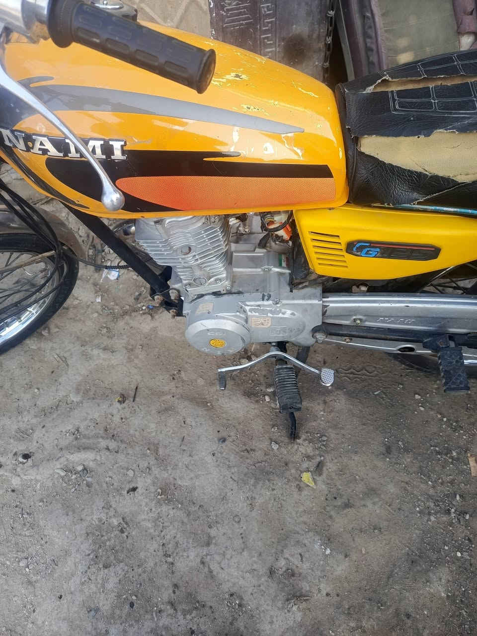 السلام عليكم اربع كير موديل 23 اوراق اسكنر السعر 400وبيه مجال لاستفسار ***********
