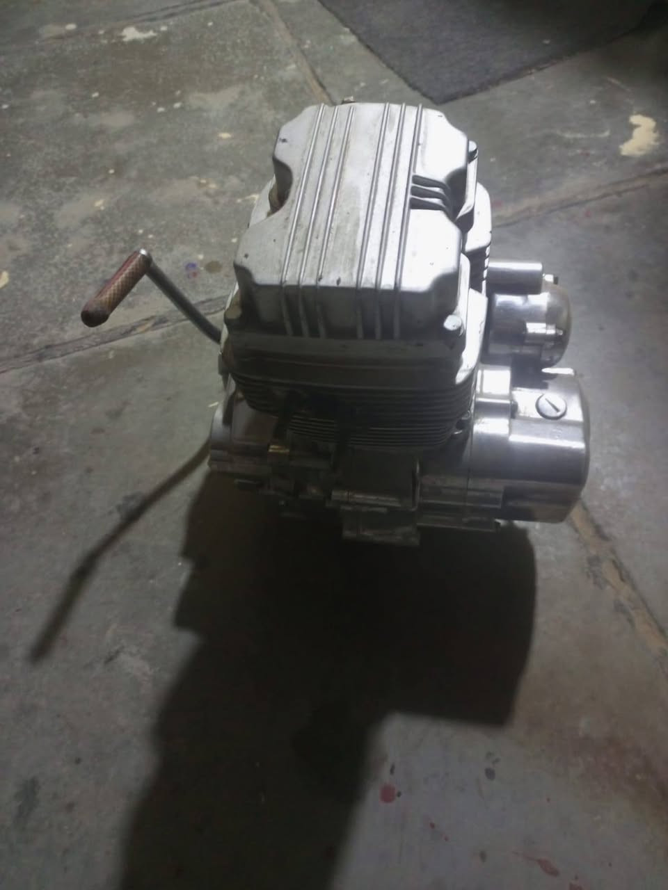 السلام عليكم محرك ستوته للبيع 150سيسي عل فحص السعر 150وبي مجال المكان شعله شارع ستين ***********
