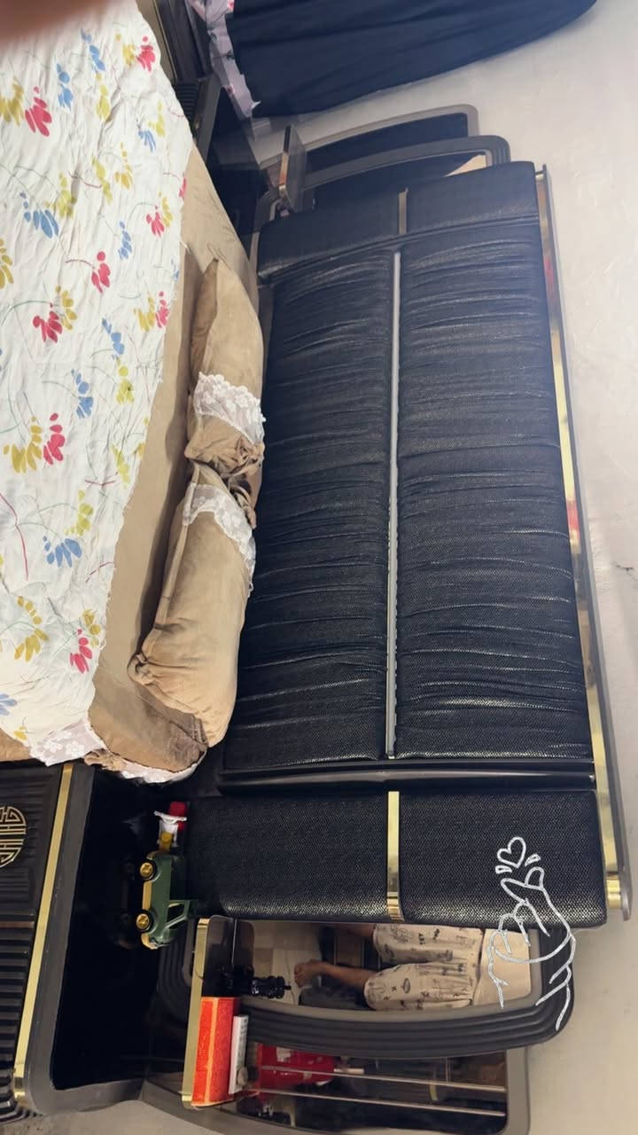 للبيع *********** المكان مطار بغداد
