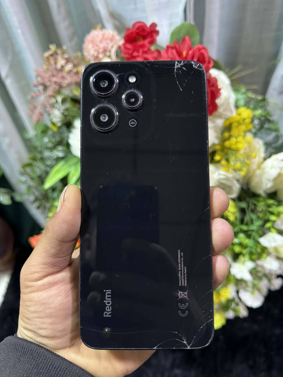 سلام عليكم... مكاني كركوك
جهاز ريدمي 12 معالج سناب دراكون 810 ذاكره 256 كيكه رام 12 حقيقي بطاريه 6000 منفذ الشحن تايب سي دبل سيم كارت أو رام بصمات 2 وجه والاصبع جانبي جهاز كبس مامفتوح كل جسمه بلادي أو شغال بشرط بس ظهره مفطور للبيع سعر 100 الف بي مجال شراي اتصل ***********
