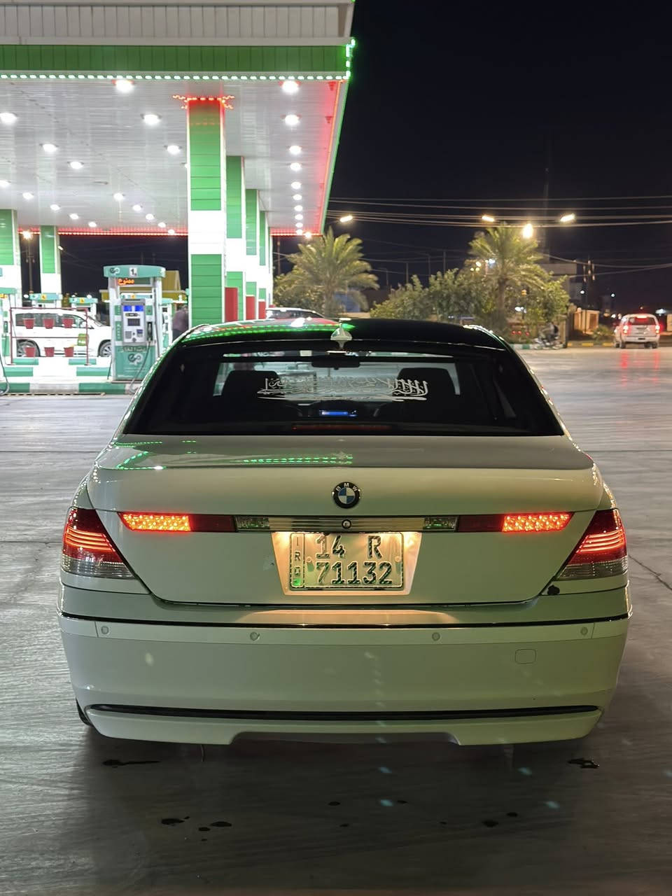 (للبيع) ما شاء الله🪬
BMW 745li 2003
الباب الطويل لونك دور فول مواصفات
V8 4.5L
غرفه جديده بالكارتون 
سقف اسود شاموا مطعم بكريمي
شاشه بلوتوث كار بلي يوتيوب ويز لمس و اعدادات السياره الاصليه 
فتحة سقف
مري قلاب على البك
بيبان 4 شفط وصندوق شفط
4 مقاعد تدفئة و تبريد
4 مقاعد تحكم منفصل
5 بردات كهرباء
مقاعد وضعية طياره
ثلاجه خلفيه
ايرباگات عدد 10
ماوس تحكم امامي خلفي
شاشه خلفيه 
كامره خلفيه 
حساسات 360
تلفون اتصالات
لايتات داينمك متحرك
ستيرن كهرباء و تدفئه
مودات القياده S وn وm
مري شفط
تبريد امامي خلفي منفصل
وبعد مواصفات خير من اللّٰه
وبيها ضافات دعاميه 2008 دركه 2008 بگ لايت  2008
السياره وارد كوري حداديه و تخم تاير وتخم ويل كروم كلهن جدد الرقم الجديد سنويه لل29 
ملاحضه (بيها صبغ حزام للجماليه فقط وجاملغ مبدل جهة السايق نفس اللون)
السعر (145) وبيها مجال بسيط

للاستفسار ‭***********
مكان السياره ميسان
