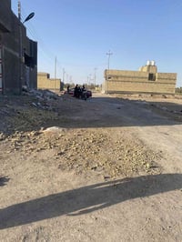 قطعه زراعي خنيطله حي الرسول بلبدايه المساحه 200متر 10x20 مدفونه ومحدول...