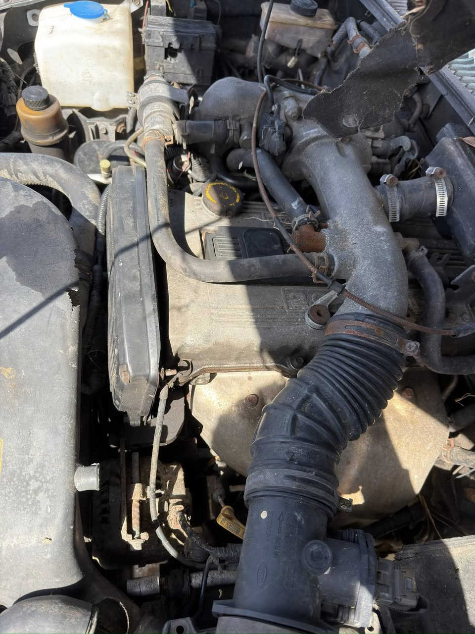 #محلات_ابو_محمد_العامري 🇰🇷🚗
بيع  قطع غيار الكيا سبورتج 1993-2003

جميع قطع الغيار متوفرة (محركات كاز - بانزين / كير عادي - اوتماتيك / ابواب / بنيد / كماليات / اكسل خلفي / ادوات صدر )

📍بغداد - بوب الشام (ويتوفر توصيل لجميع المحافظات ) 

*********** 

***********
