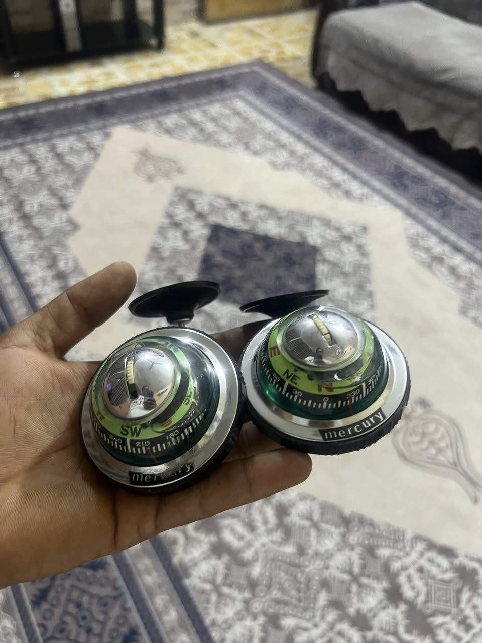 السلام عليكم بوصلات للبيع ام سكن وبوصلات ببسي 23 وحده كله جدد لوك عنوان بغداد البلديات ***********
