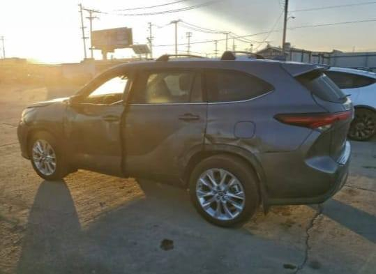 🚨 تنويه مهم
هذه السيارة معروضة بالمزاد الأمريكي 🇺🇸
والمزايدة والشراء تتم عن طريق مزاد دبي لمزاد السيارات الامريكي 🇮🇶
───────────────
📅 تاريخ المزاد: 
الاثنين :12/1/2026
💰 السعر: يتحدد في المزاد 
 TOYOTA HIGHLANDER LE 2024
⚠️ الضرر المسجّل : امامي, جانبي 
📊 الممشى:    mi 11.213  
🛠️ المحرك 2.4L/4
───────────────
📍 نظام تتبع مباشر: تشوف سيارتك لحظة بلحظة
🚛 تخليص كامل عن طريق الشركة بضمان.   
ملاحظه جدآ مهمه شركتنا وفرت إلى زبائنا الكرام أن يكون دفع المبلغ بشكل دفعات لحين وصول السياره الى ميناء ام قصر 
───────────────
📞 للتواصل:
📲***********
📱 ***********
📍 موقع البصره تقاطع المشراك مقابل مستشفى المواساة
