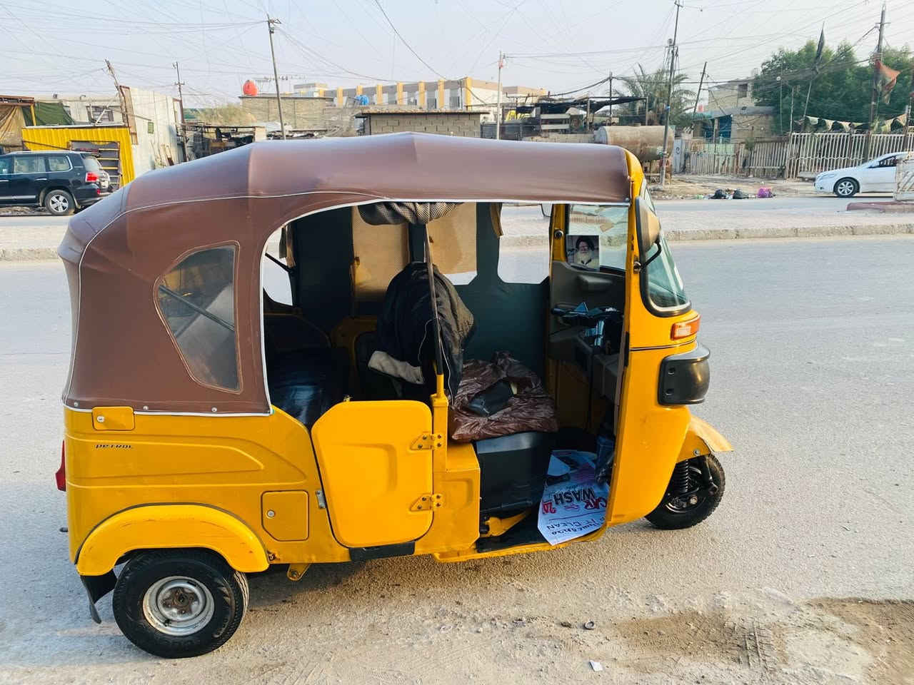 تكتك 21 شهر 3 مرقمه بغداد  كشر مكفول كفاله عامه ماعده المكينه مفتوحه السعر 7800 وبيه مجال بسيط

*********** ‭
