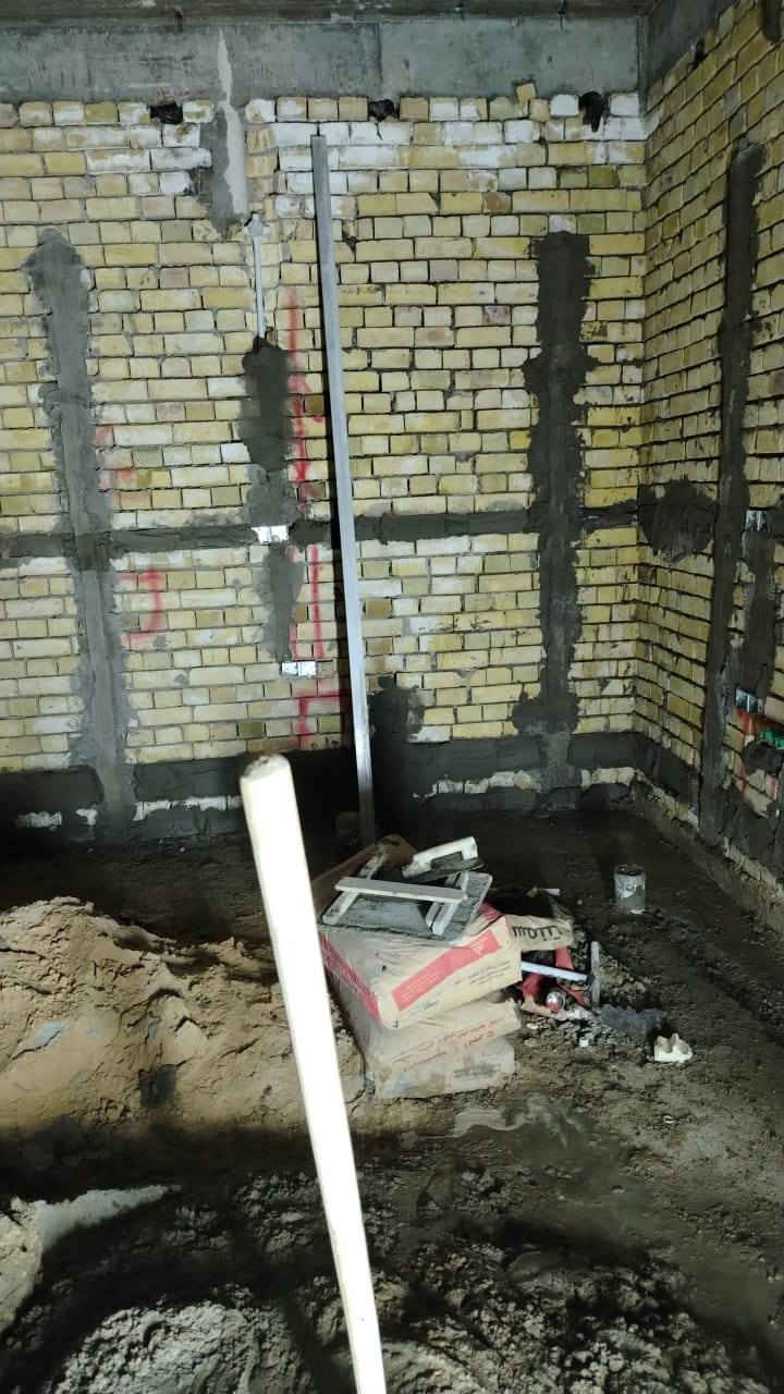 السلام عليكم كادر خلفات لبخ اسمنت شغل خاشن والنعم شغل درجه اولى تسليم هندسي وجايه صقل ناعم فوم كل انواع اللبخ السعر المناسب المكان بغداد الاعظميه للتواصل تس ***********
