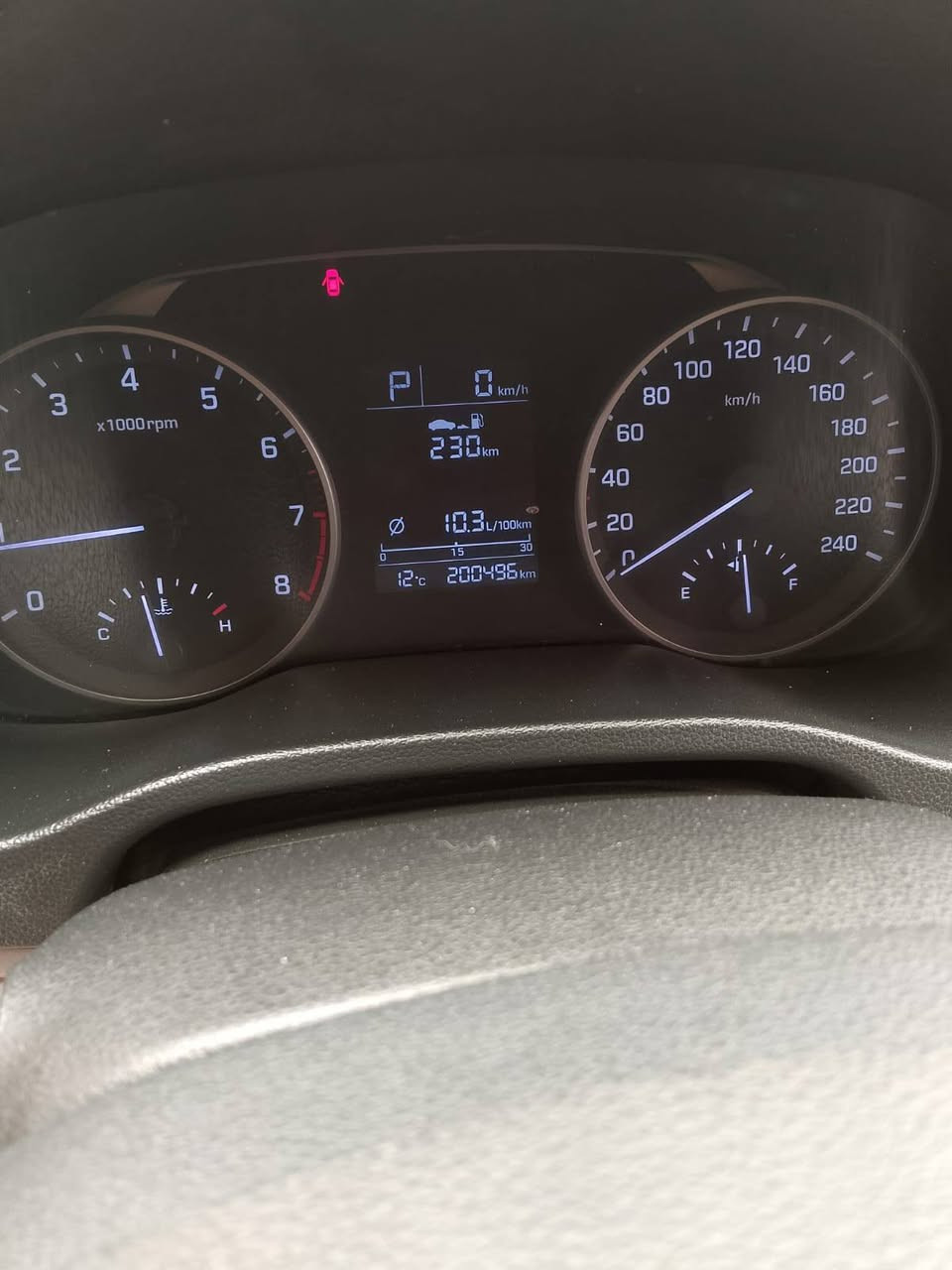 سلام عليكم 
سيارة هيونداي النترا 2018 وارد خليجي السياره سبورت ،مكينتها 2000، بيها صبغات بالصفحة مال شخوط رقم اربيل بأسم الشركة ، سياره كلش حلوه ونظيفه 
سعرها 125 ورقه
اني مكلف بالنشر وهذا رقم صاحب السياره واتساب او اتصال 
***********
***********
