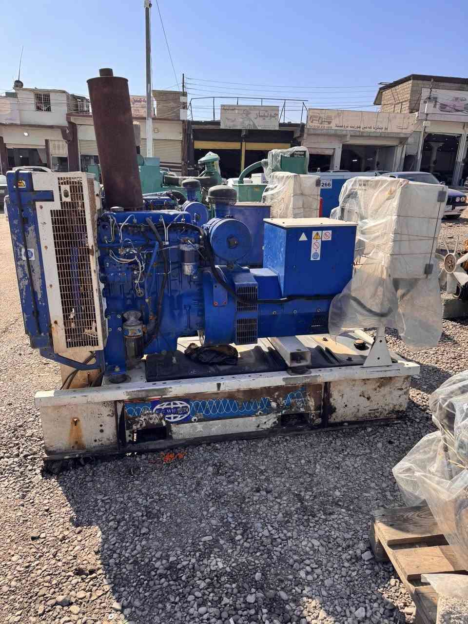 مولد بيركنز انكليزي ٤ سلندر توربو ٦٥ كيفي وارد بريطاني عنوان زاخو ***********
