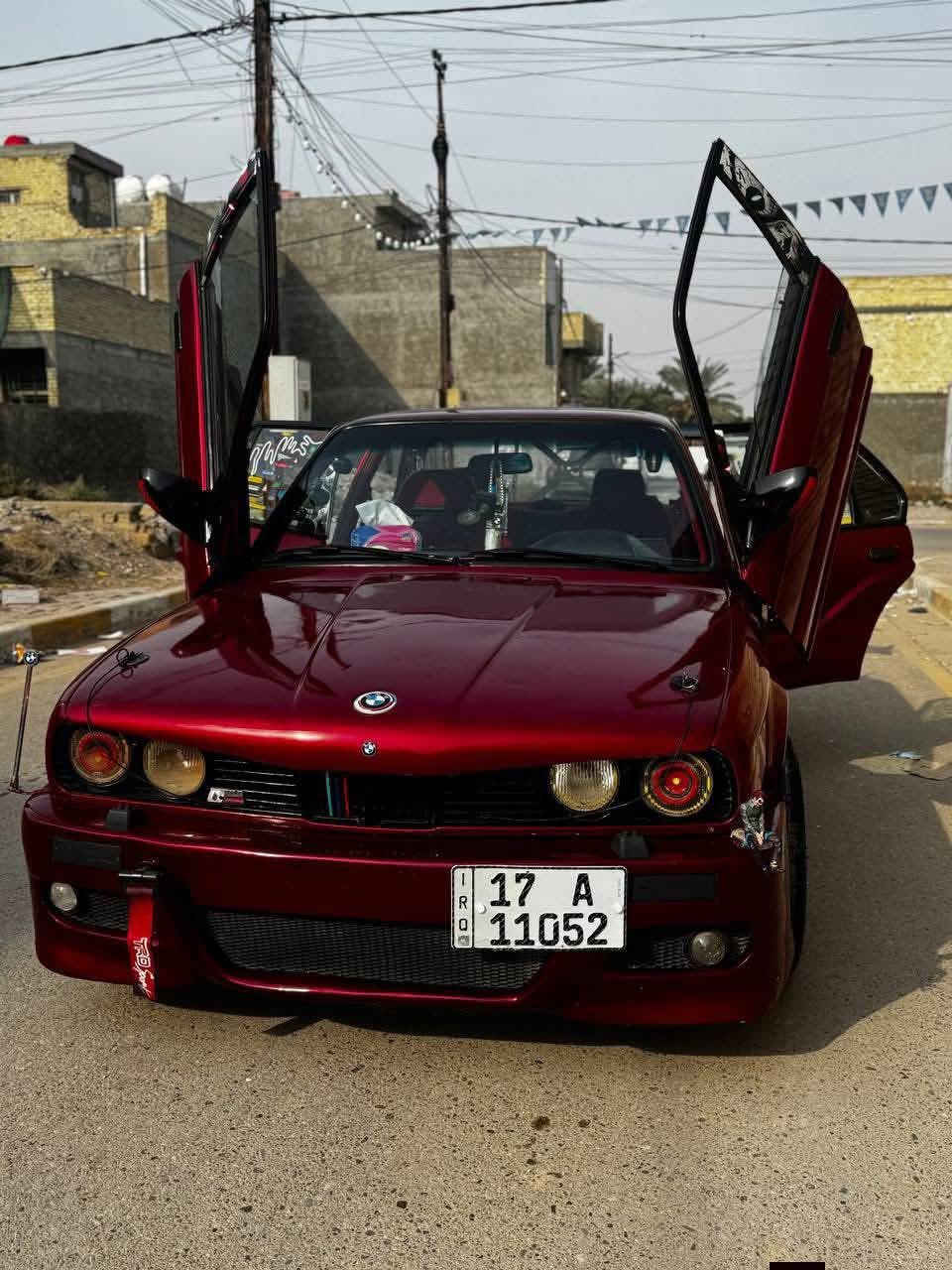 الله مصلي ع محمد وال محمد 
سلام عليكم. 
سياره زعره موديل 90
كير مكينه كفاله 
صدره 90/100
رقمه دولي 
السنويه ال 30 
جام كله شغل 
سنتر الوك جديد 
سستم صوت يخبل 
مكينه 6 مسكر 
اكسن كفاله 
تخم تاير لوك 
كلج البارحه شديته اله 
مكان السياره بغداد جامع النداء 
هذه رقمي ***********
سعره 58 وبيه مجال شي قليل
