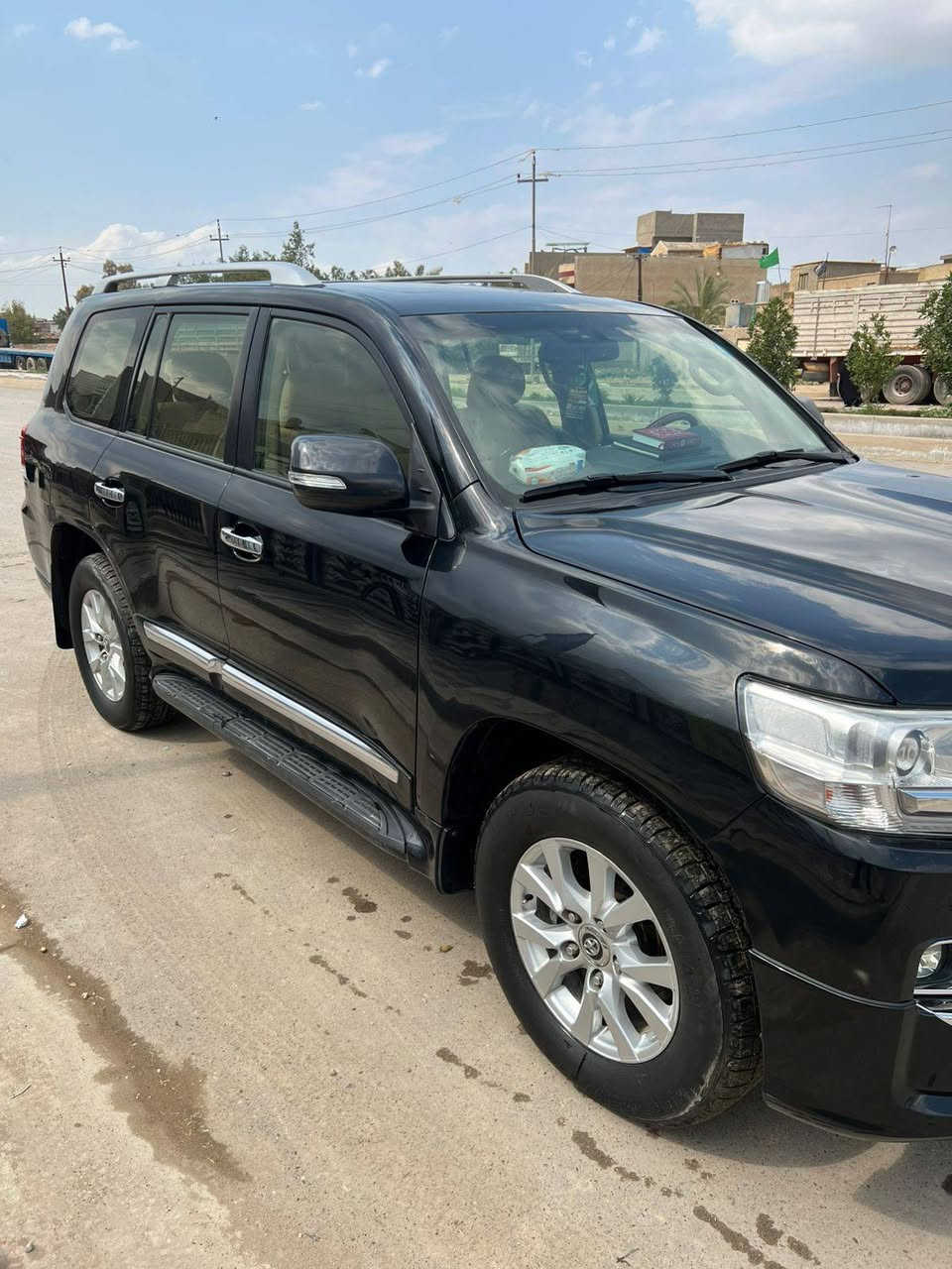 جكساره ٢٠١٣ محدثه ٢٠١٧ بيه فقط اربع قطع تبديل فول مواصفات تشغيل عن بعد بصمه تشغيل بصمه بيبان رقم السياره بغداد ٢٩٠ مكان السياره بغداد للستفسار ***********
