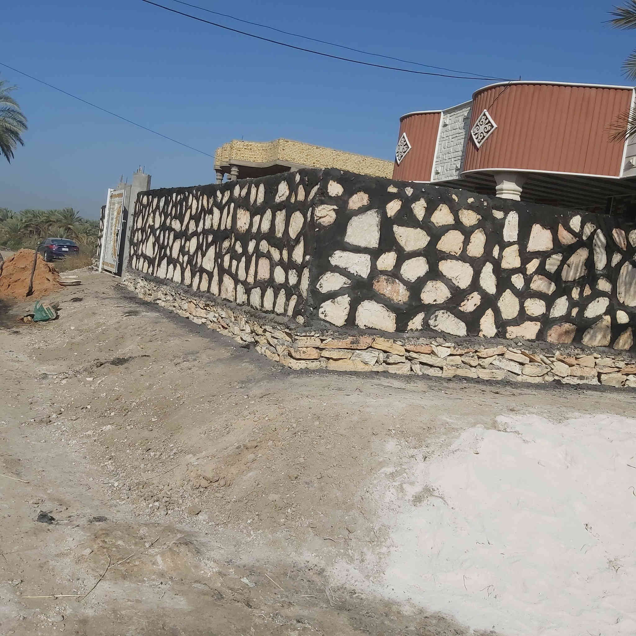 بناء حجر كرستة وعمل في كافت المحافظات ***********
