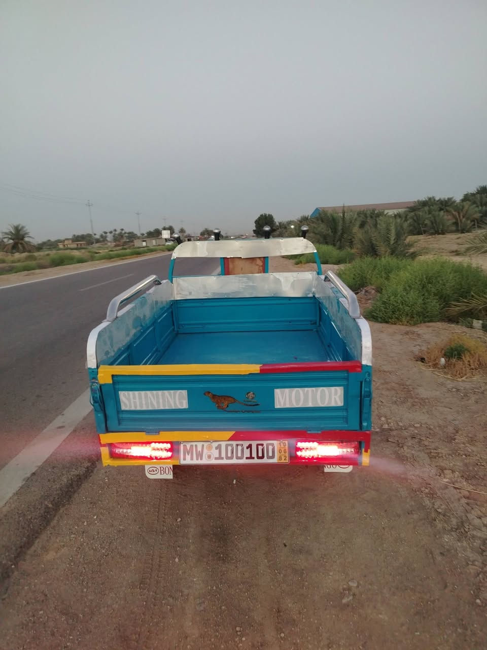 السلام عليكم توته للبيع موديل 21 توته حلوه وجاهزه كهربائي شغاله اوراق كانوا بابل الشوملي السعر1450 وبيها مجال***********
