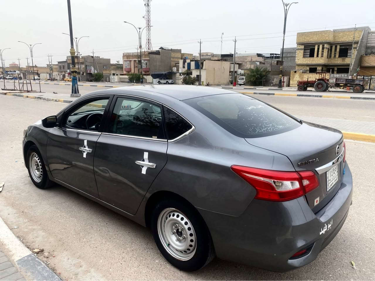 السلام عليكم نيسان سنترا وارد أمريكي موديل 2019  حادثه بجم مبدل بنيد وجاملغات الكدام وبيها بارد بالجاملغ الخلفي بصيط حداديه جديده تخم تاير جديد تبريد يخبل سنويه ل27 راعيها موجود وشرط التحويل سعر السياره 93 وبيها مجال بصيط المكان البصره مركز مدينه رقمي *********** الزبير, البصرة
