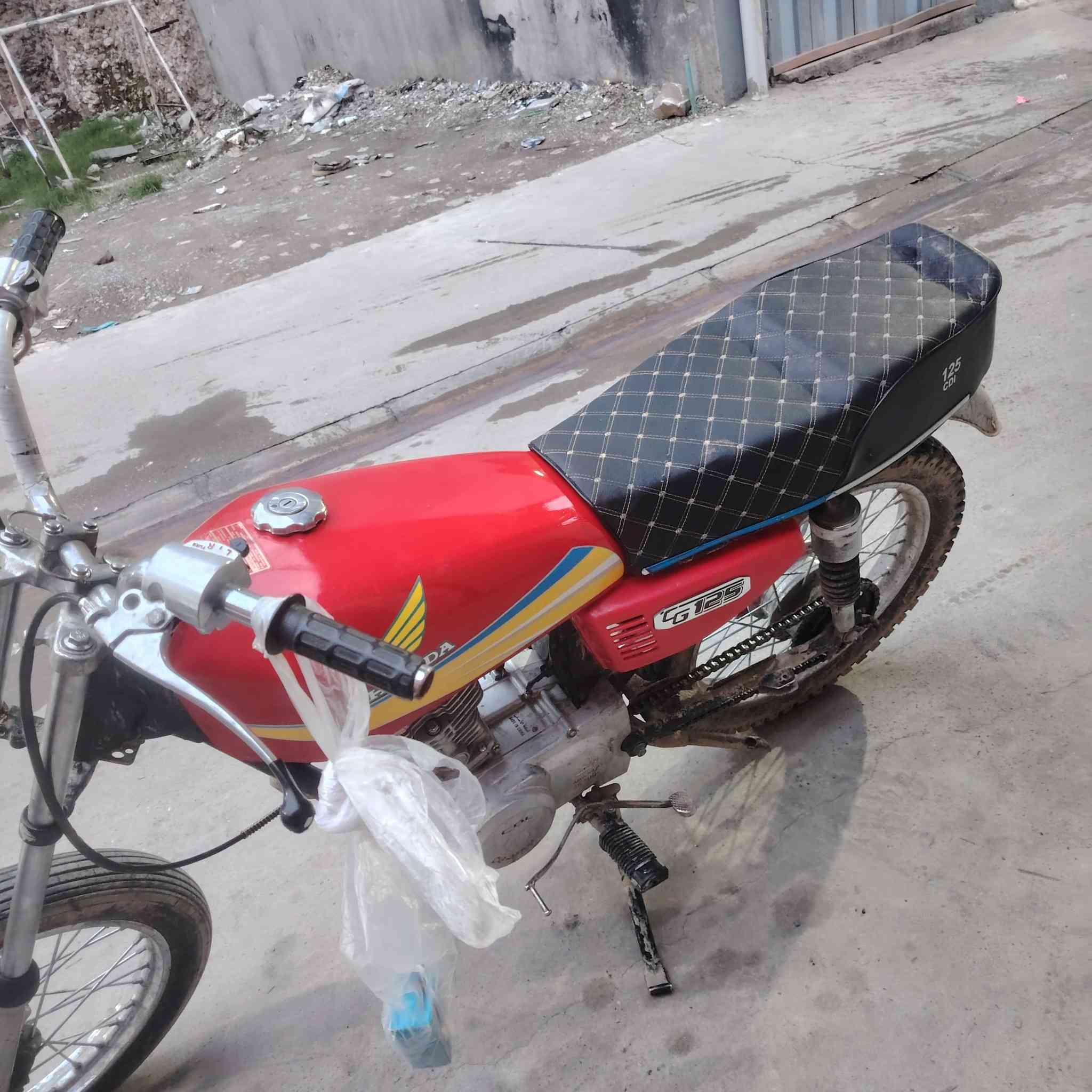 السلام عليكم شباب  ماطور عيتناني 99999 نضيف الدبلات جدد التانكي جديد والكشن جديد كلم الجمعه بدالتم  السعر 270 بي مجال للطيبين


**إذا كنت صاحب هذا الإعلان وتريد حذفه لأي سبب، رجاءا أرسل رسالة إلى الدعم الفني**