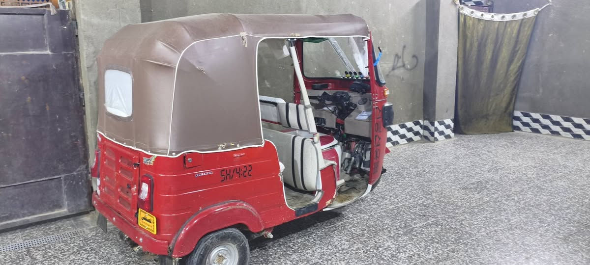 سلام عليكم تكتك للبيع موديل 17 شهر 2 اوراق المصطفى السعر3400 بغداد جسر ديالى***********
