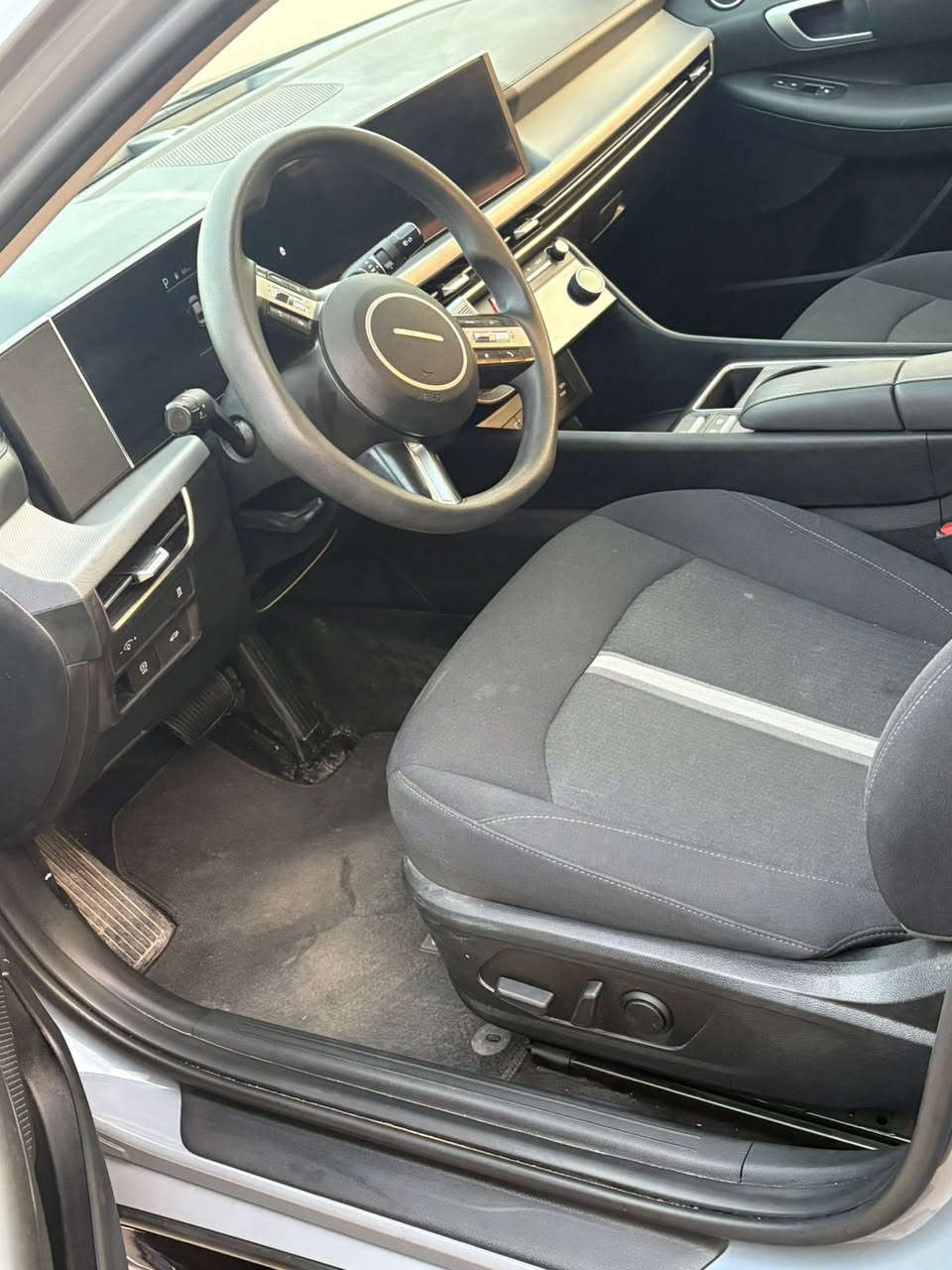 الشكل الجديد 2024 سوناتا ( لون سمنتي) وارد امريكي
للتواصل عالرقم فقط اسفل المنشور
 رقم كاتي اربيل تحويل للمشتري 
مواصفات Sel plus فول كير تعليك
 • المحرك: 2.5L تنفس طبيعي 
2500 حجم المحرك ماشيه 10.800 كيلو
كلين بدون صبغ 
المواصفات :
 • تشغيل بصمة + تشغيل عن بعد
البوب بصمة
 • إشارات بالمرايا
 • رادار أمامي + رادارات جانبية. خلفي
 • هاند بريك بصمة
كشن السايق كهربائي
دشبول الكتروني
كامرا خلفية دواره
اوتو هولد مع توقف ذاتي
انظمة قيادة 4 
شاشة تدعم ابل كار بلي
 • مقاعد مخمل مع تدفئة
صندوك ذكي / بصمة
لايت زينون عالي ناصي عدسة
لد امامي نهاري
بك لايت لد
تبريد قطعتين
للتواصل، يرجى الاتصال على الرقم:-
او واتساب 
***********

ابيع شرط السونار والفحص
